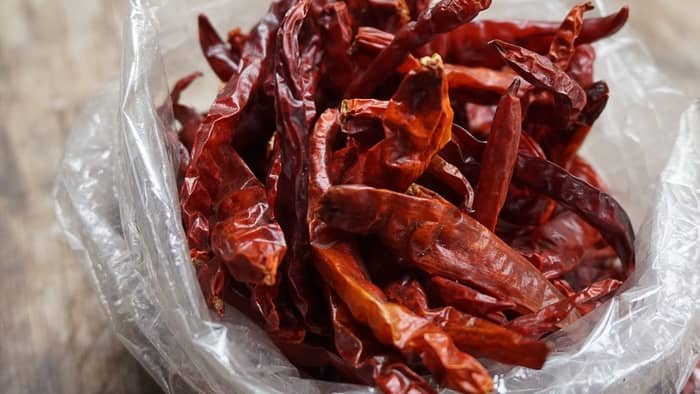  do dried chiles go bad