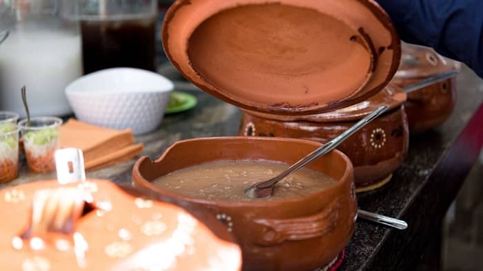  mexican clay cooking pots