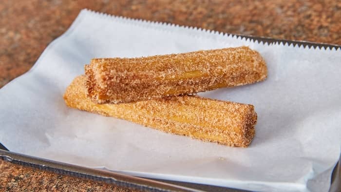  Can churros be reheated?