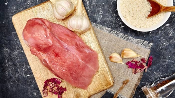  How do you remove the bone from a turkey breast?