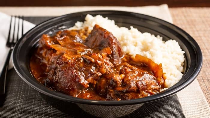  Is oxtail a healthy meat?