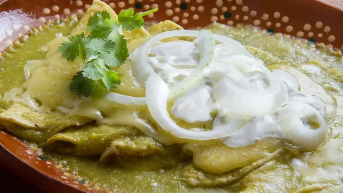 New Mexico Green Chile Chicken Enchilada Recipe