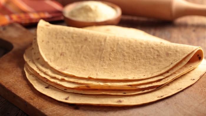  Can you eat expired tortillas?